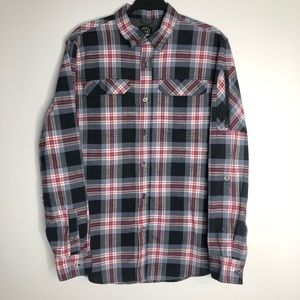 Wrangler ATG ( All Terrain Gear ) Red Checked Plaid Outdoors Vented Button Down